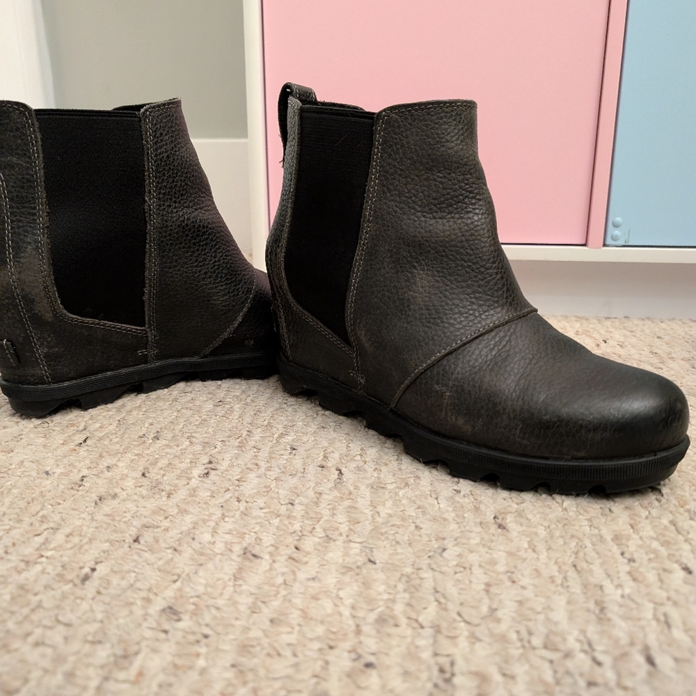 Sorel Wedge size 9